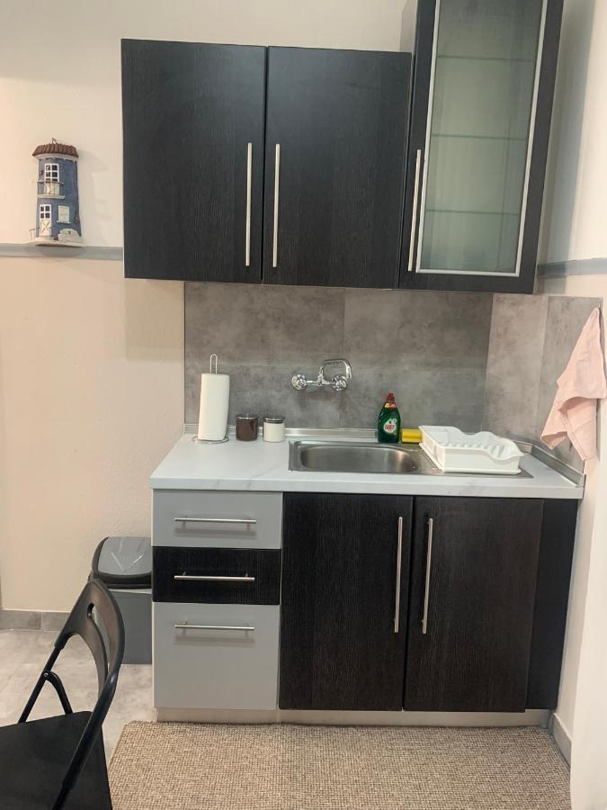 Petra'S House Apartment ฟลอรินา ภายนอก รูปภาพ